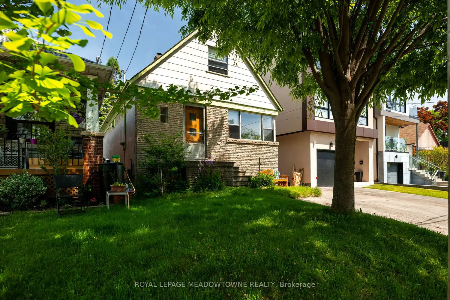 182 Lakeshore Drive photo 5