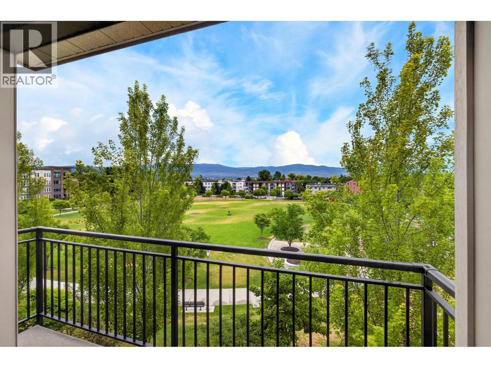 326-1775 Chapman Place, Kelowna, BC, V1Y2M6