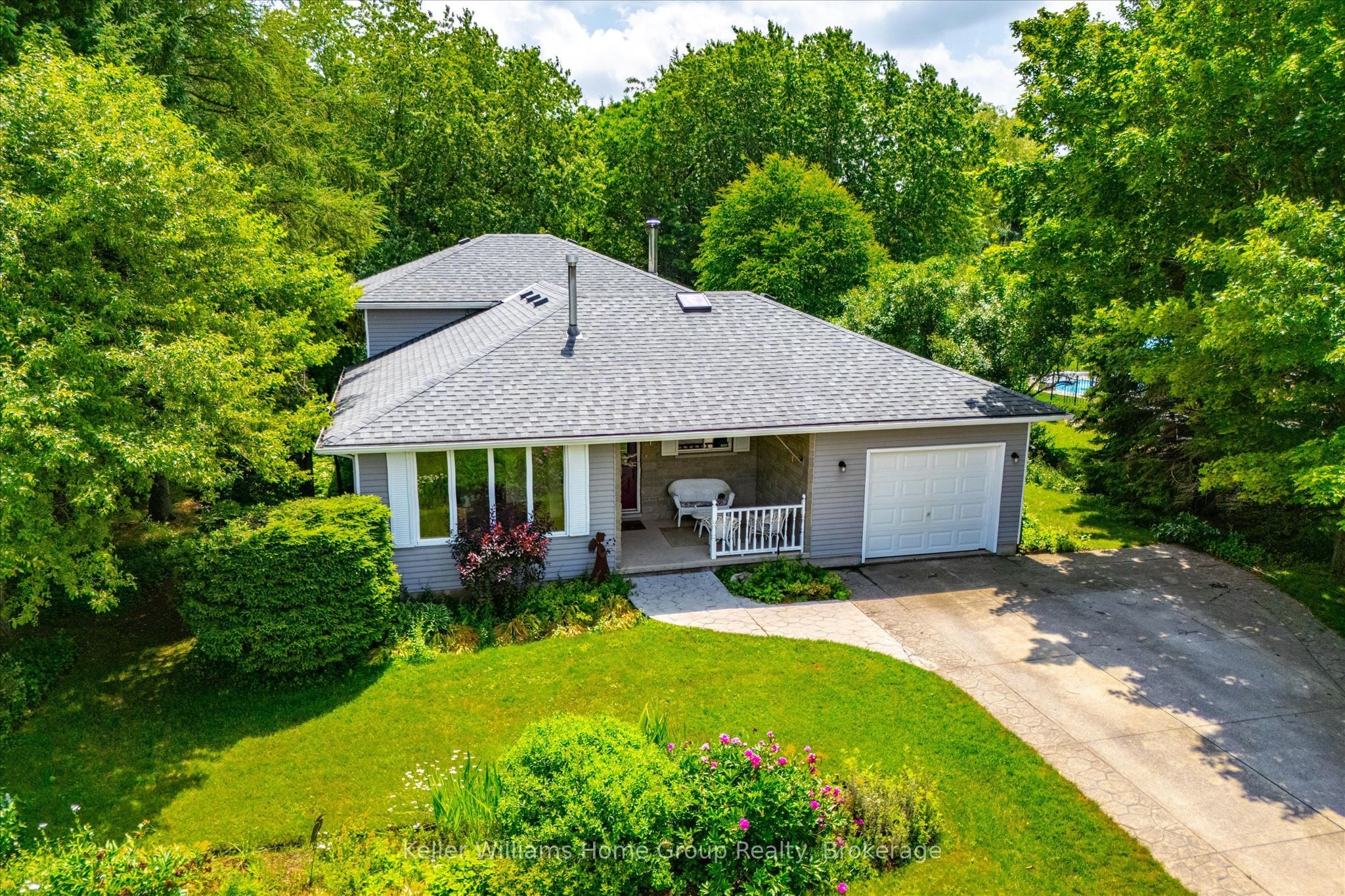 27 Atchison Lane, Centre Wellington, ON, N1M 3L1