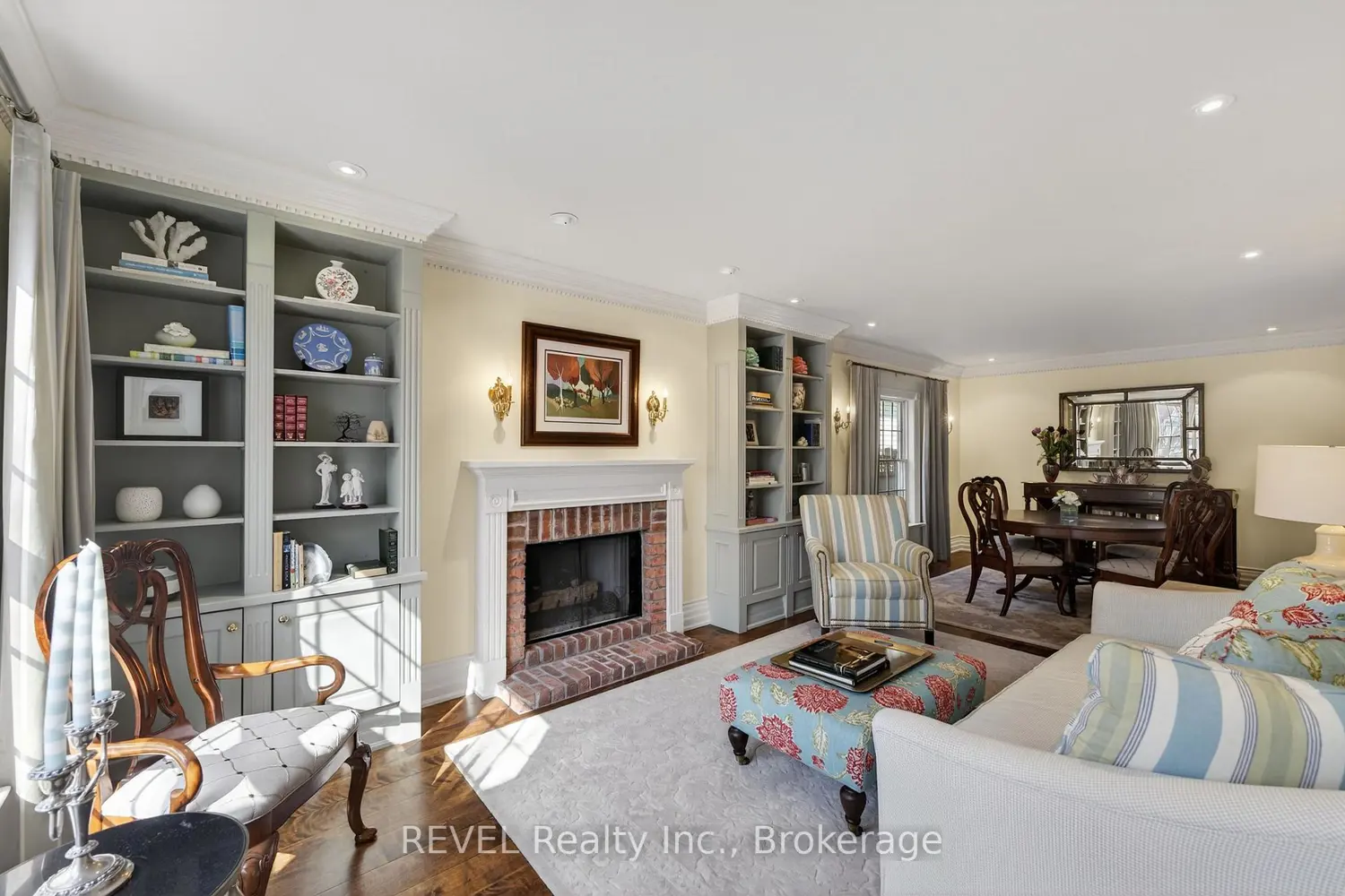 209 John Street photo 3