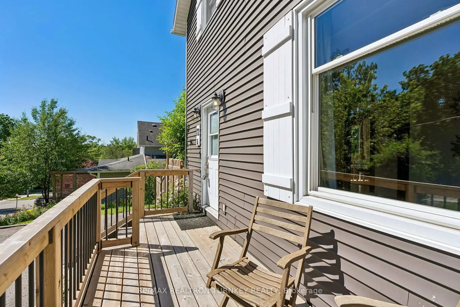 72 Vincent Street photo 5