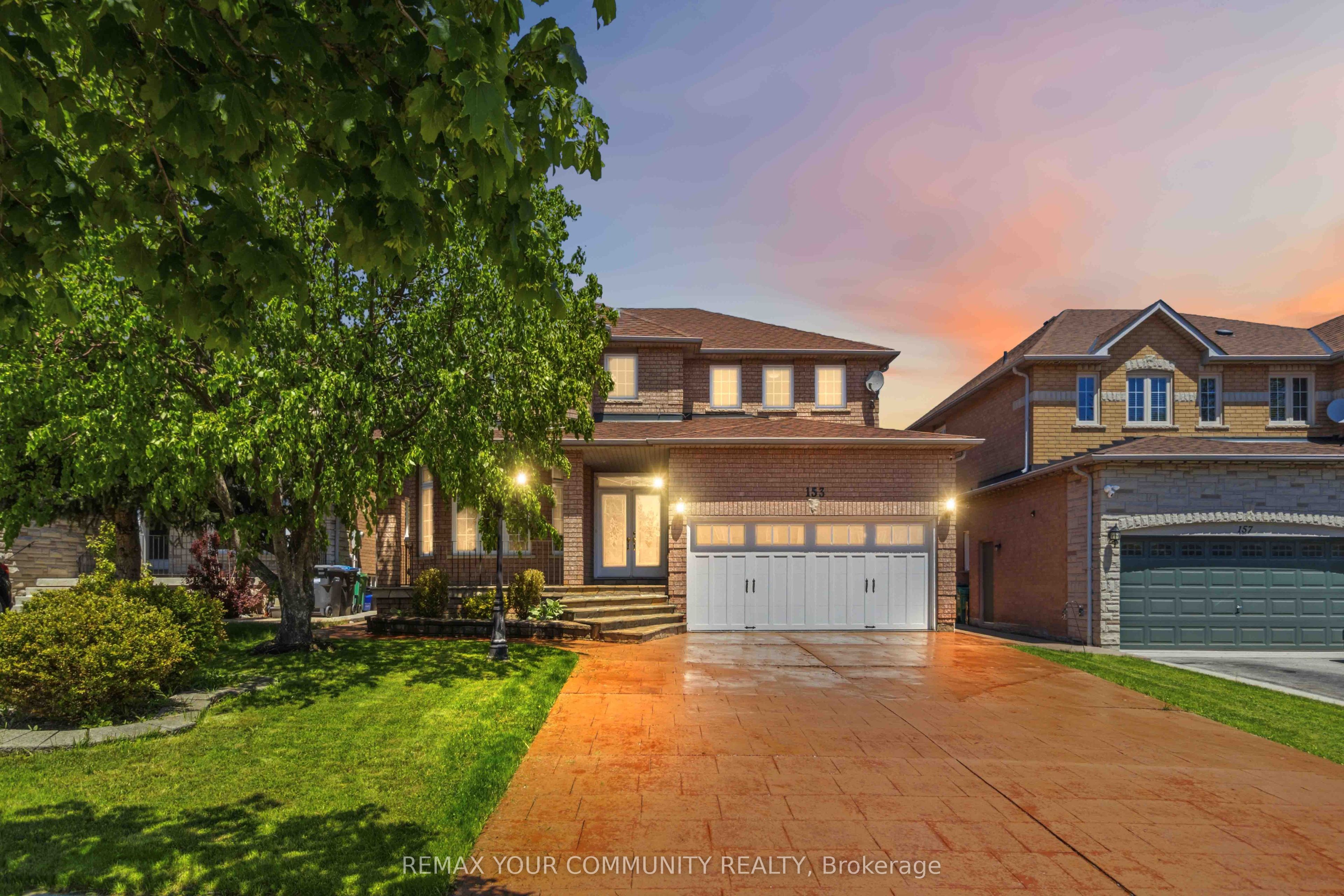 153 Bristol Road E, Mississauga, ON, L4Z 3V3