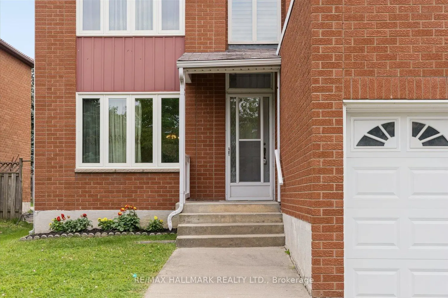 21 Caldbeck Avenue photo 3