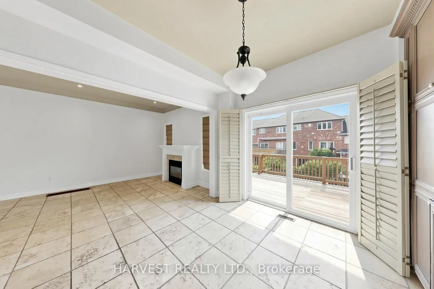 17 Honeywood Road photo 4