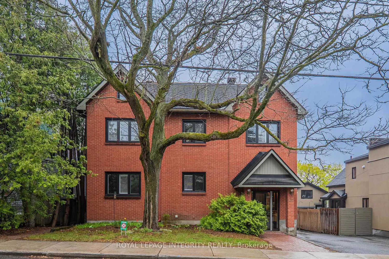 222 Russell Avenue 103