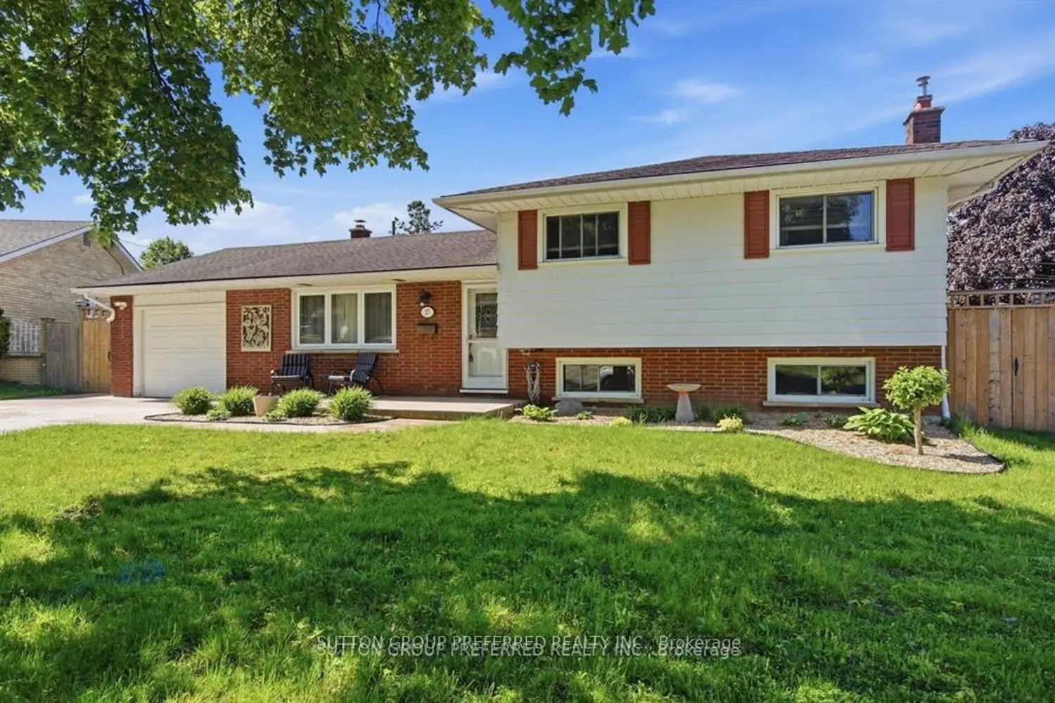 27 Stormont Drive photo 3