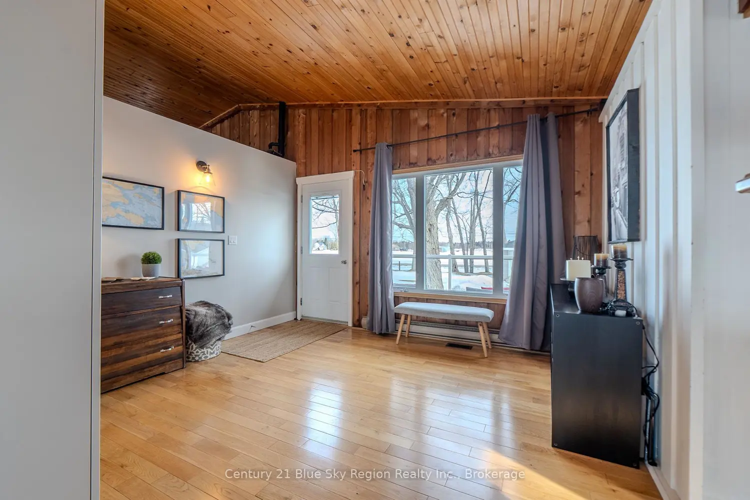 370 Marleau Road photo 3
