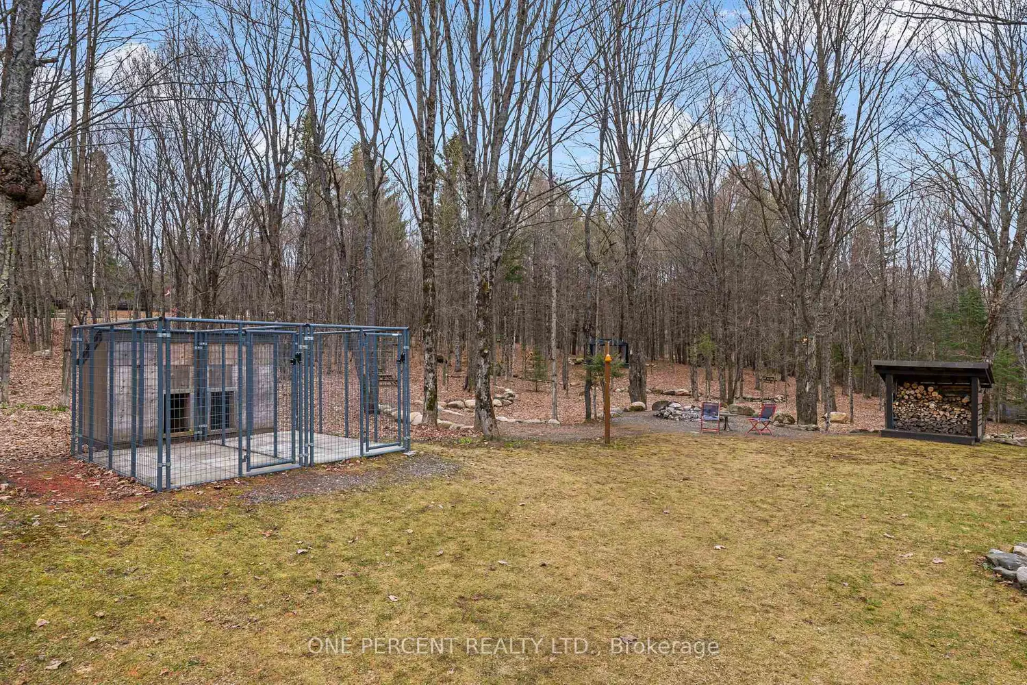 1069 Chalet Road photo 4