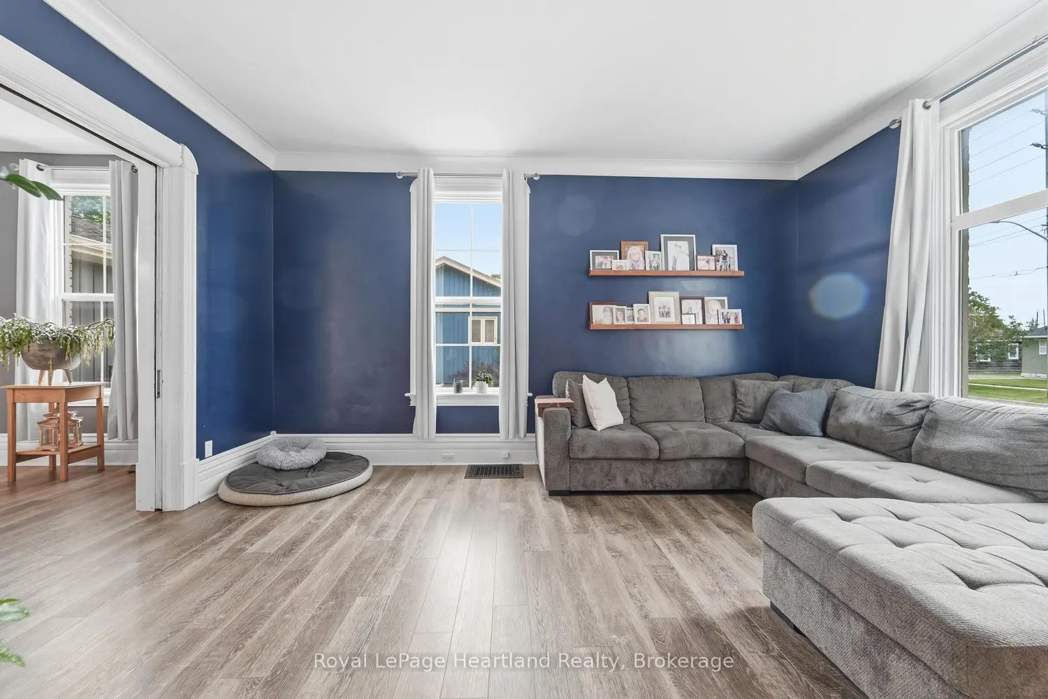 175 St David Street photo 4