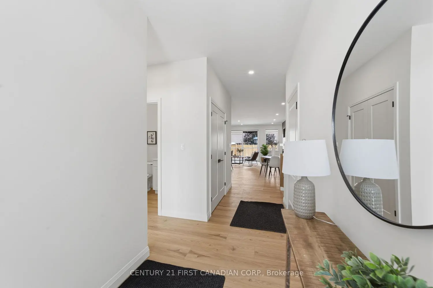32 Postma Crescent 12 photo 2