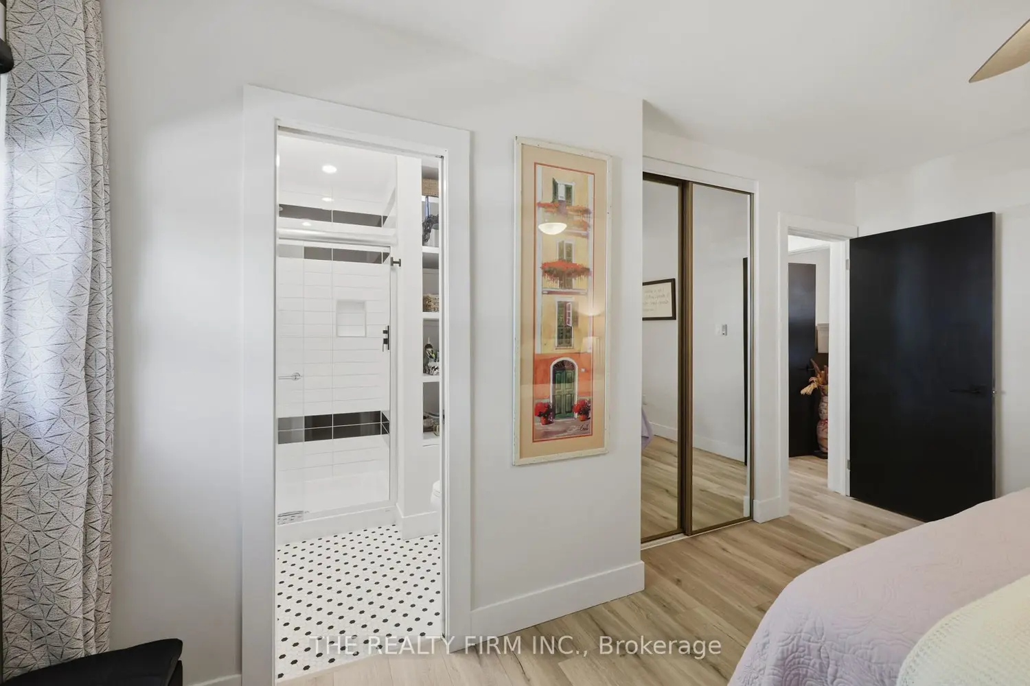 8 Briscoe Street photo 5