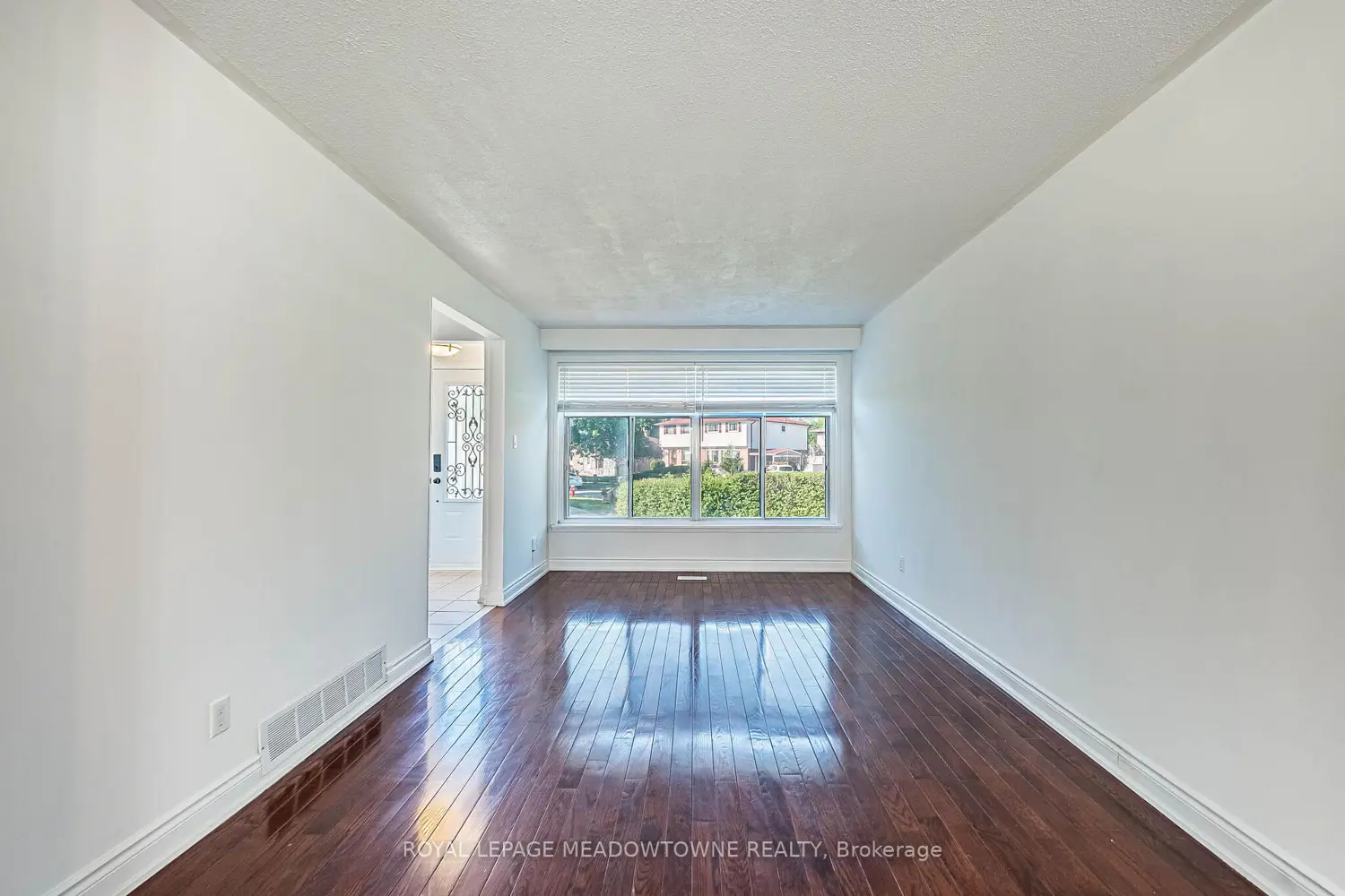 2155 Pashak Court photo 5