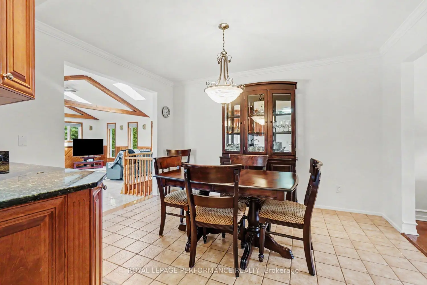 1599 Maxime Street photo 3