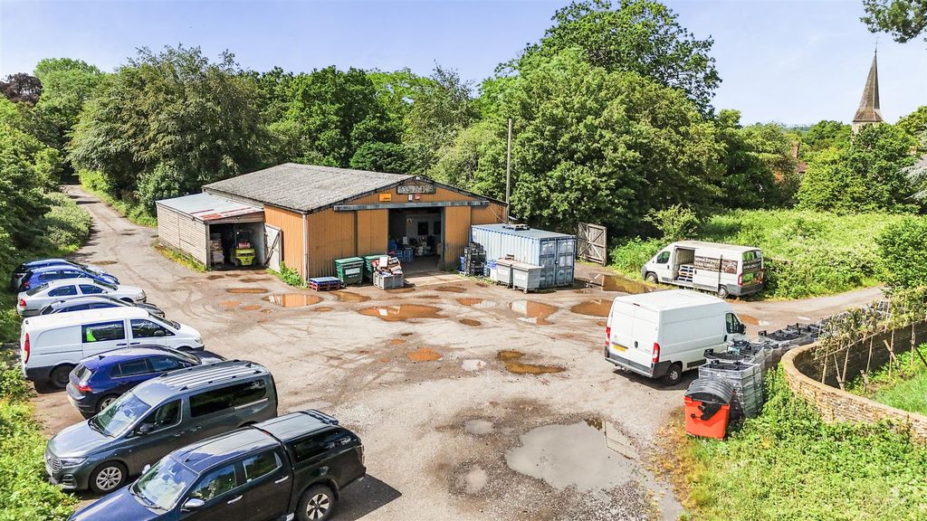 Land for salePetersfield Road, Greatham, Liss GU33