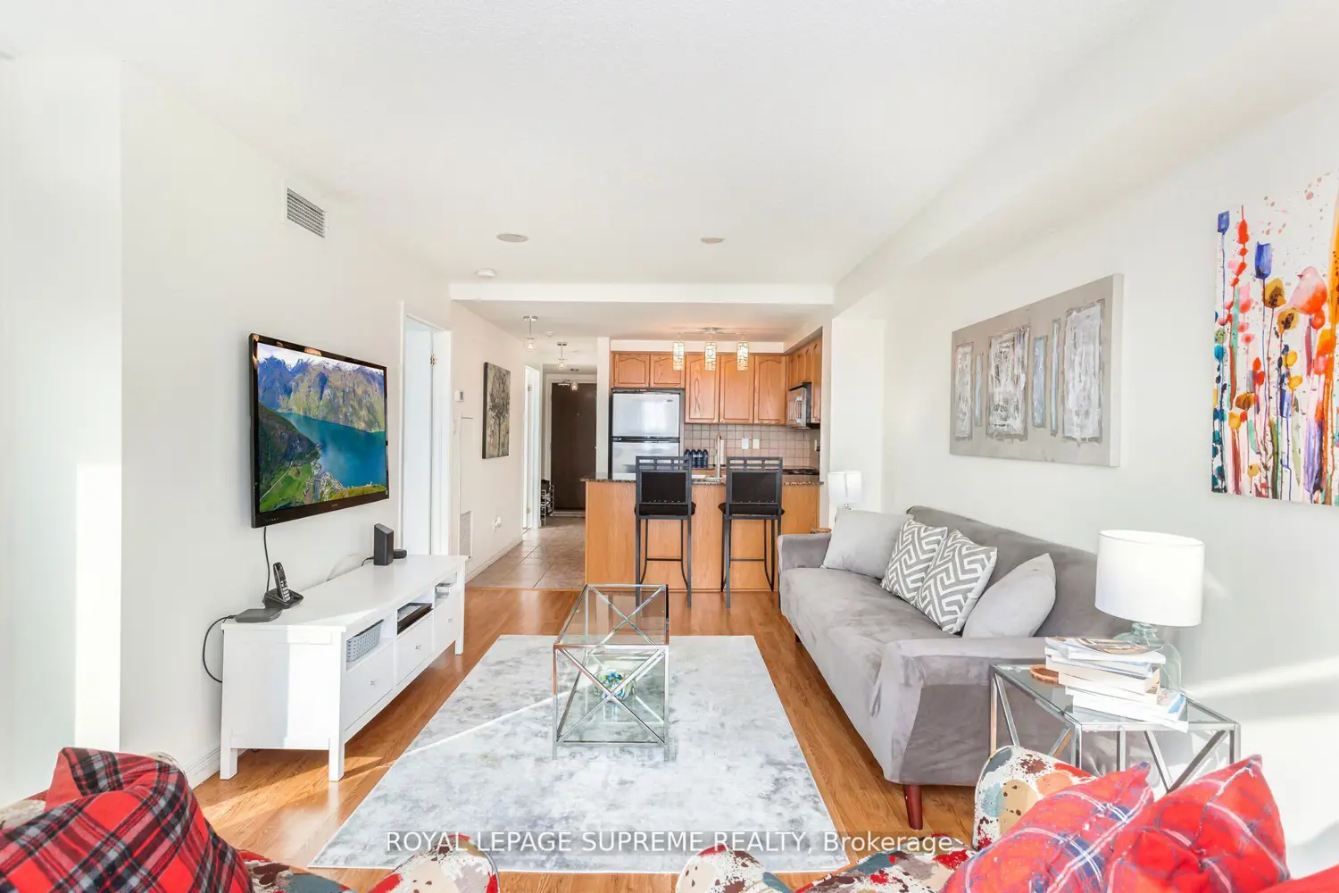 9 George Street 1606 photo 4