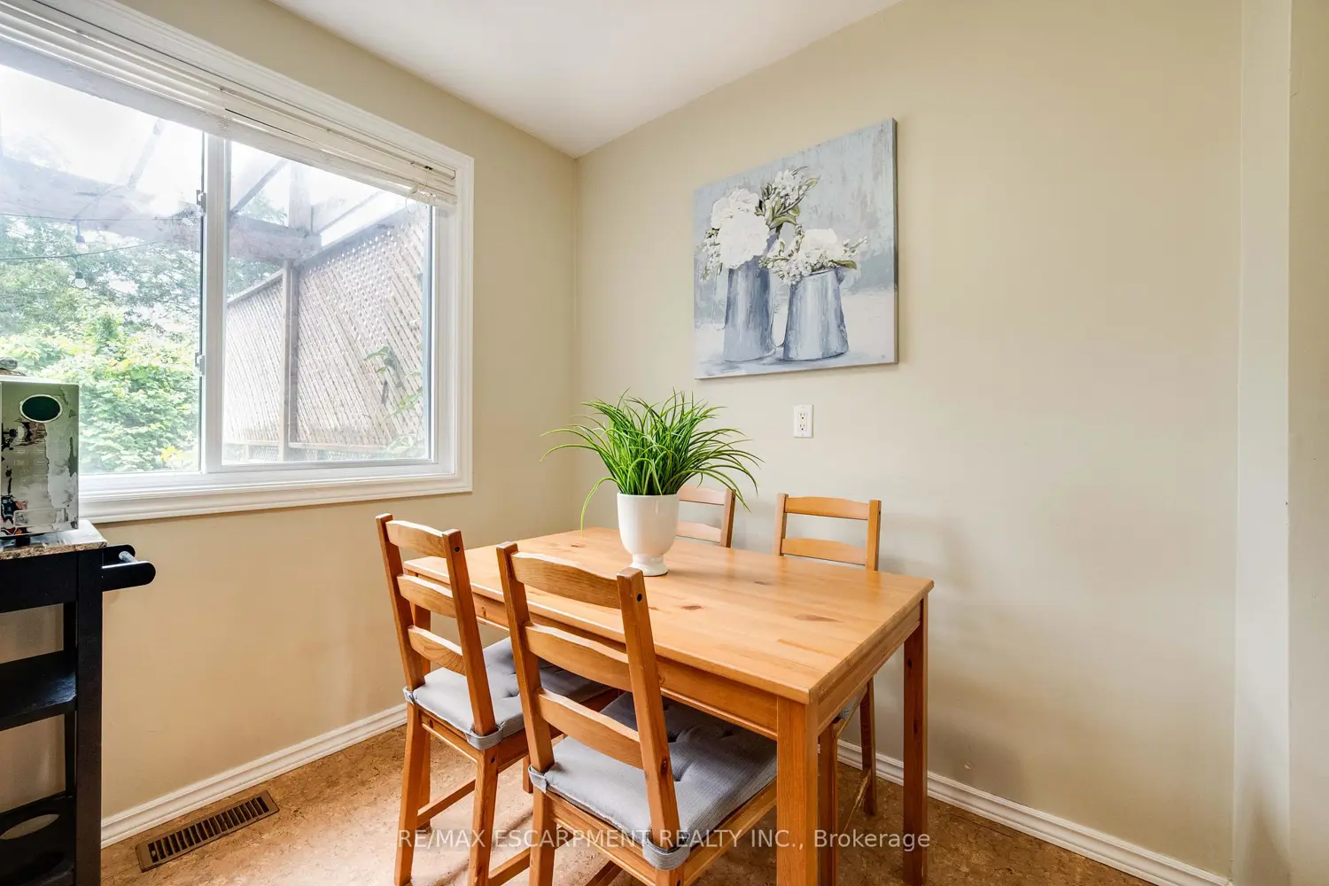 69 Tollgate Road photo 3