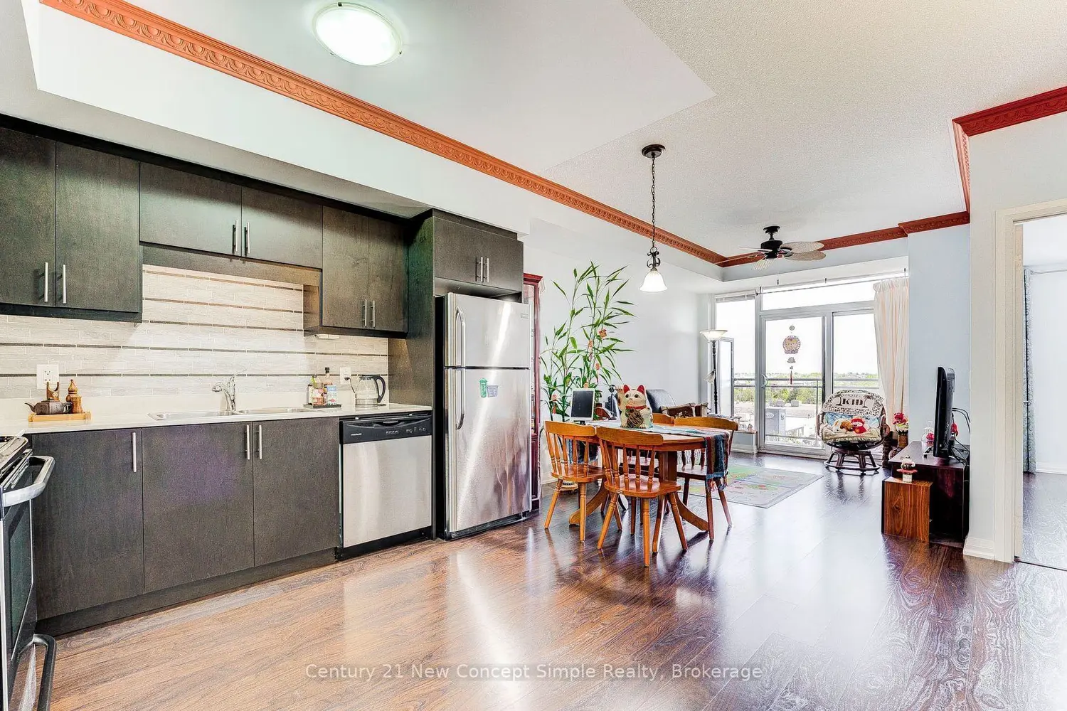 9500 Markham Road 520 photo 4