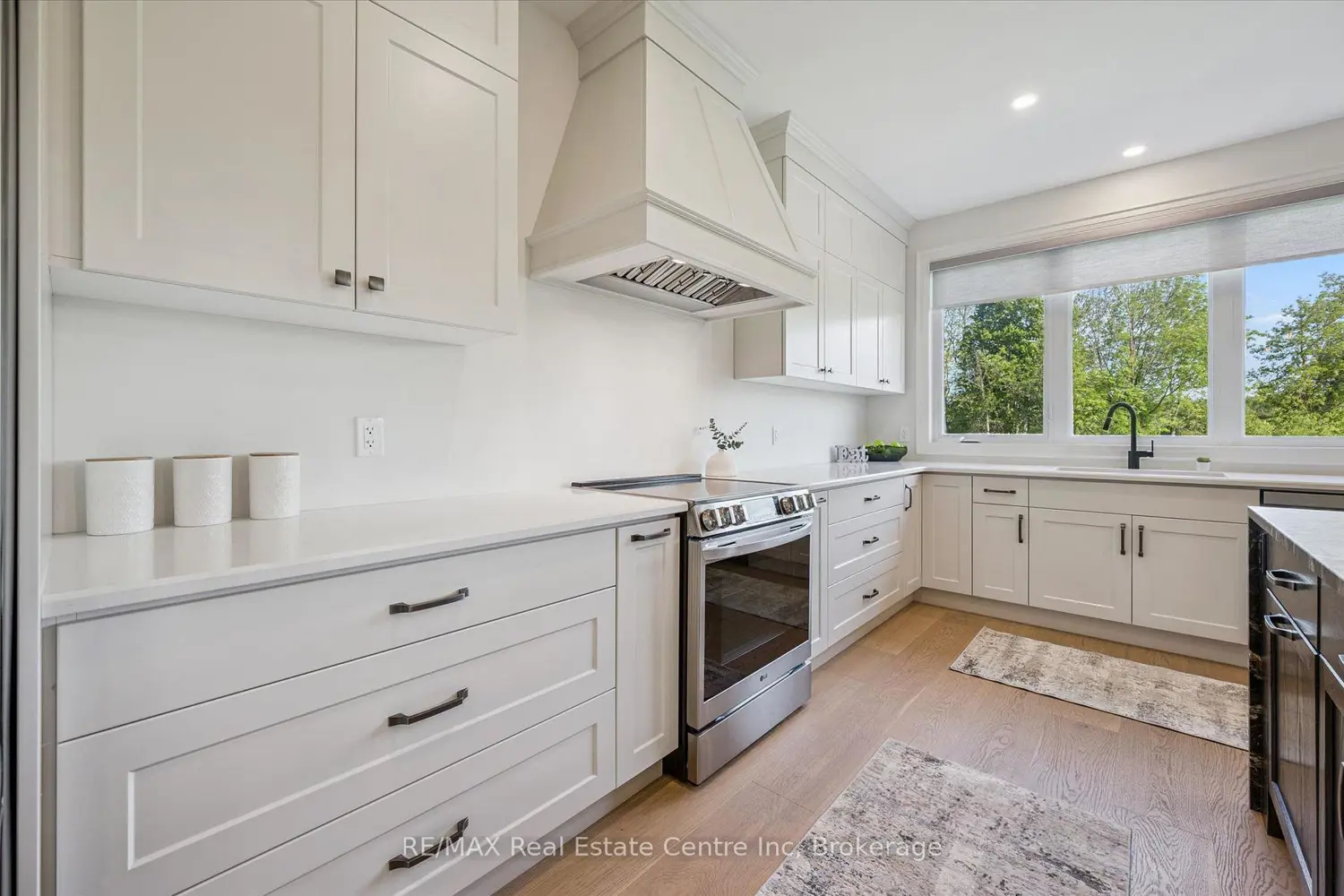 51 Imrie Road photo 3