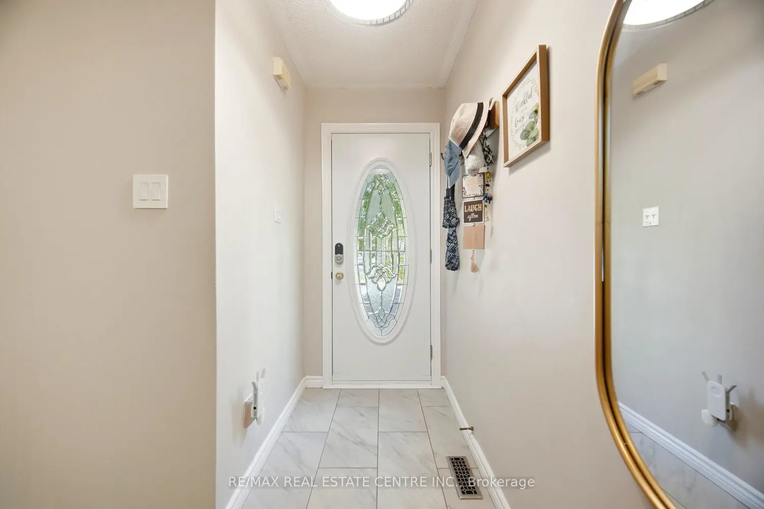 5865 Dalebrook Crescent 10B photo 2