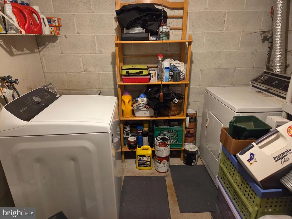 8938 Footed Ridge Rdg, Columbia, MD 21045