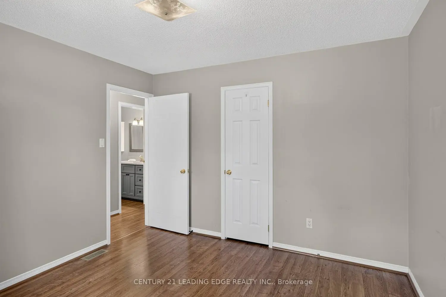 213 Milroy Drive photo 5