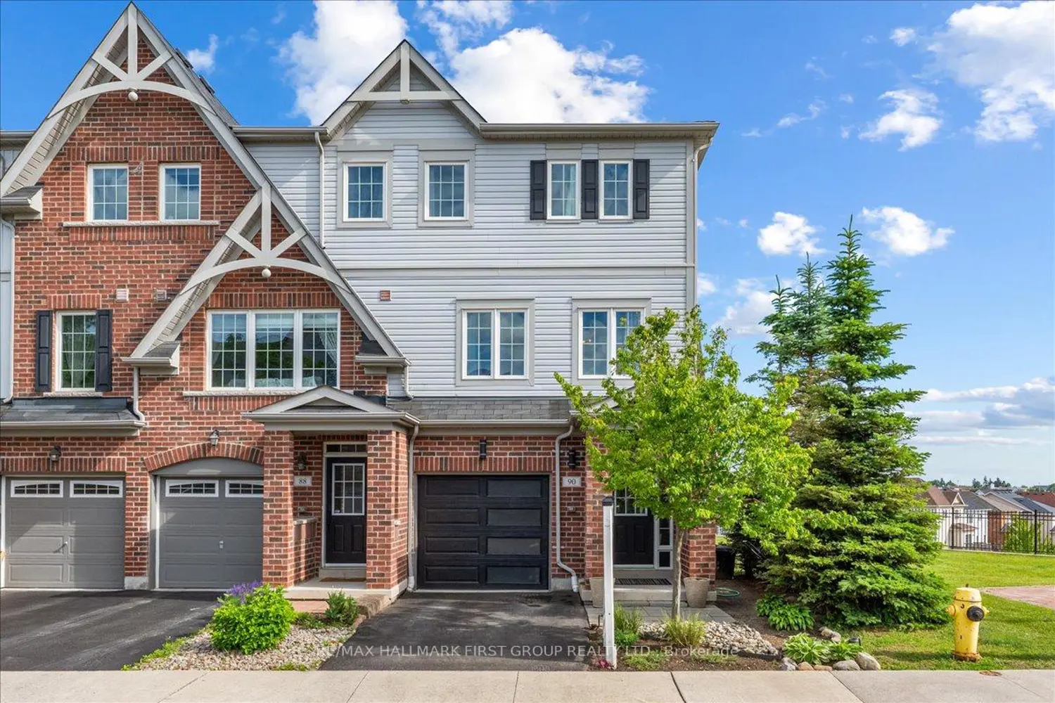 90 Magpie Way