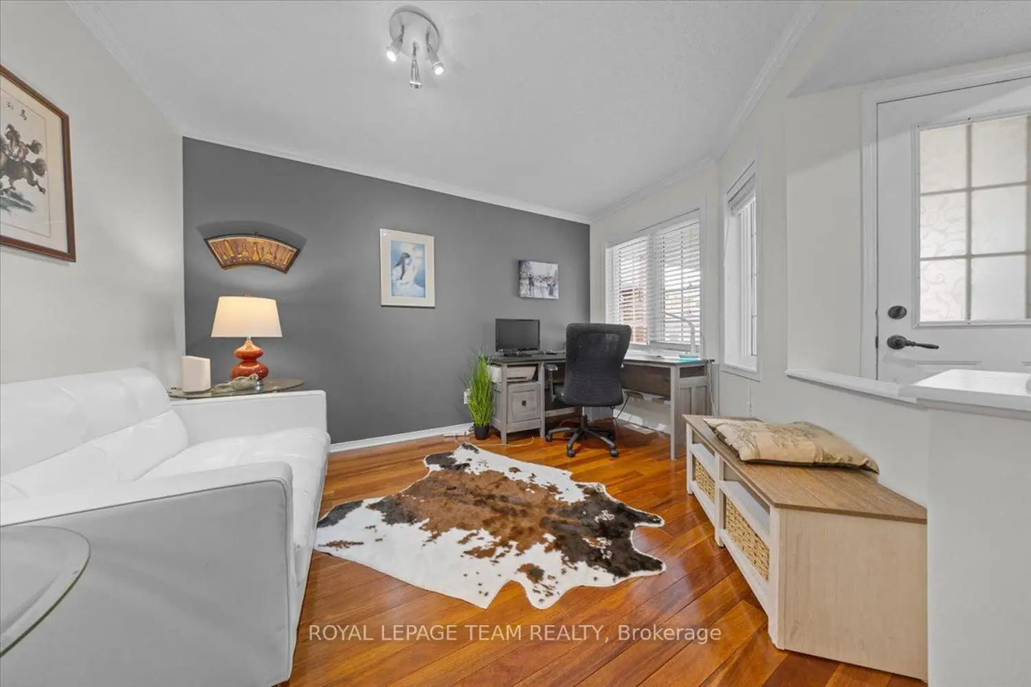115 Fairlop Way photo 4