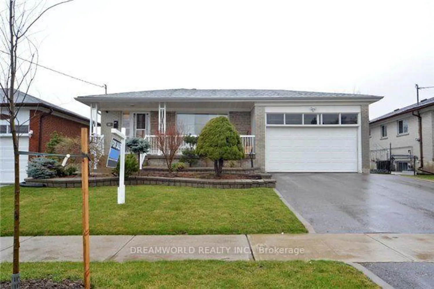 14 Laskay Crescent