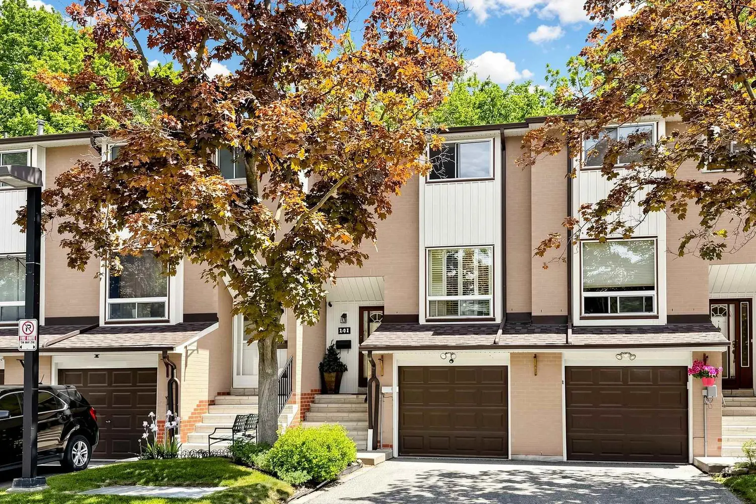 25 Collinsgrove Road 141