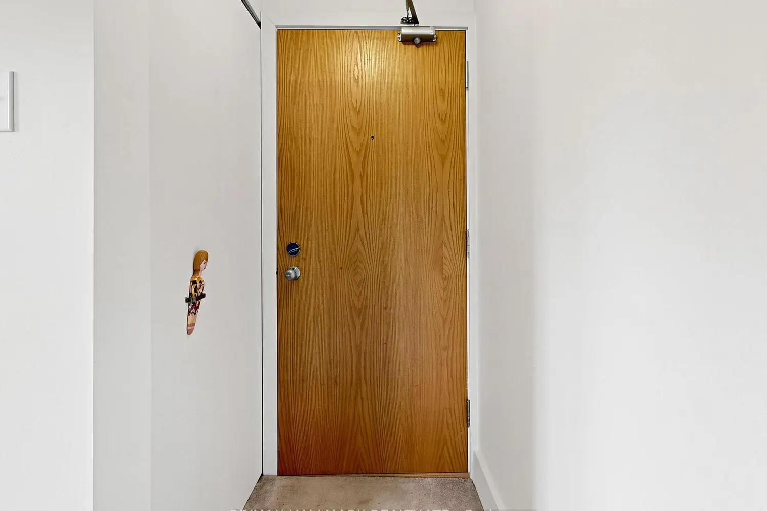 458 Markham Street photo 3