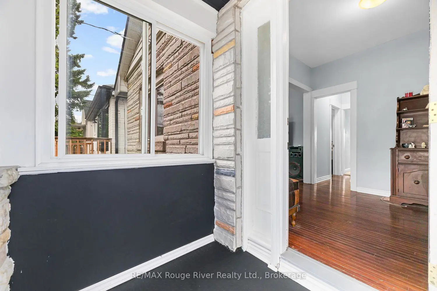 87 Craiglee Drive photo 3