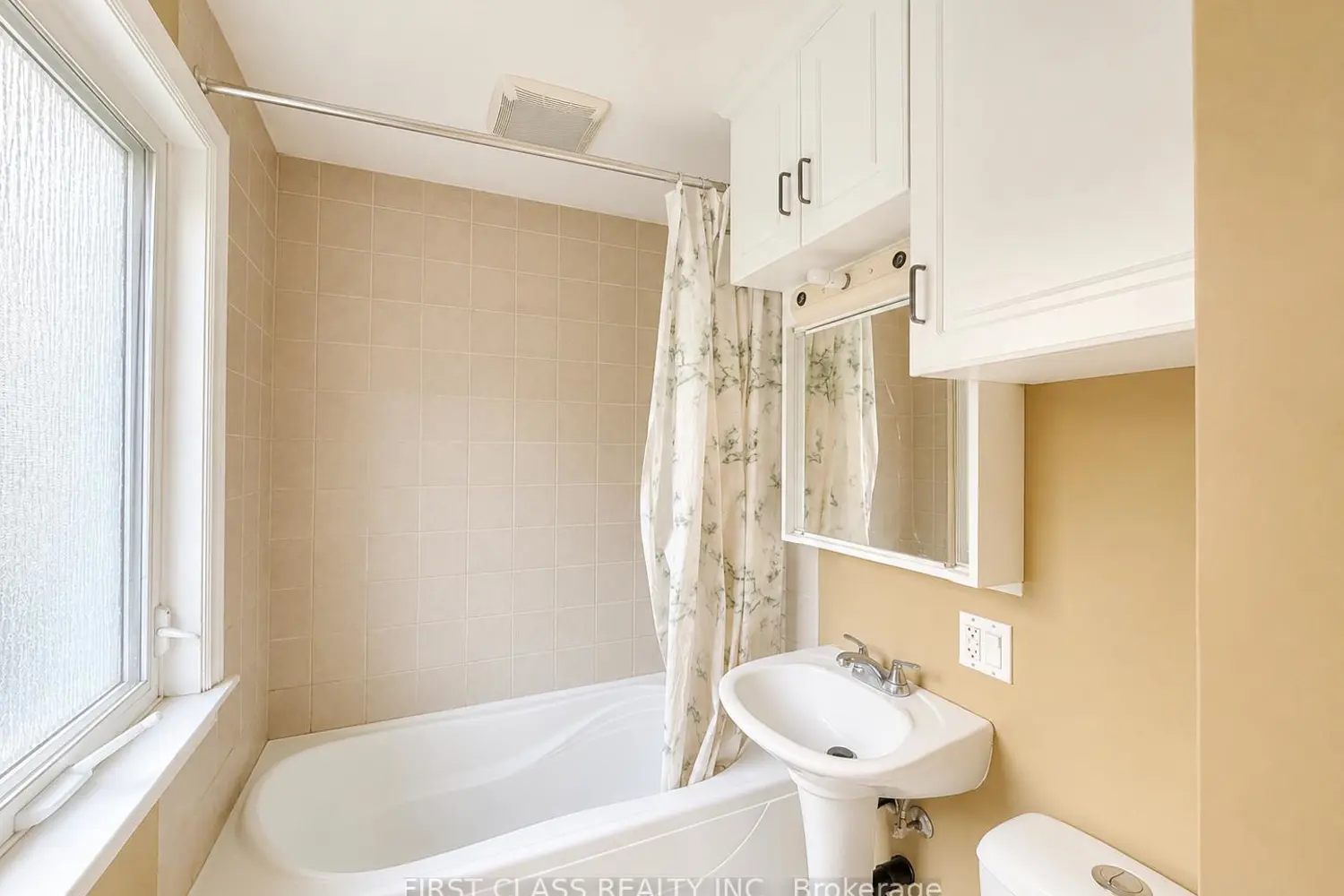 44 Scotia Avenue photo 5