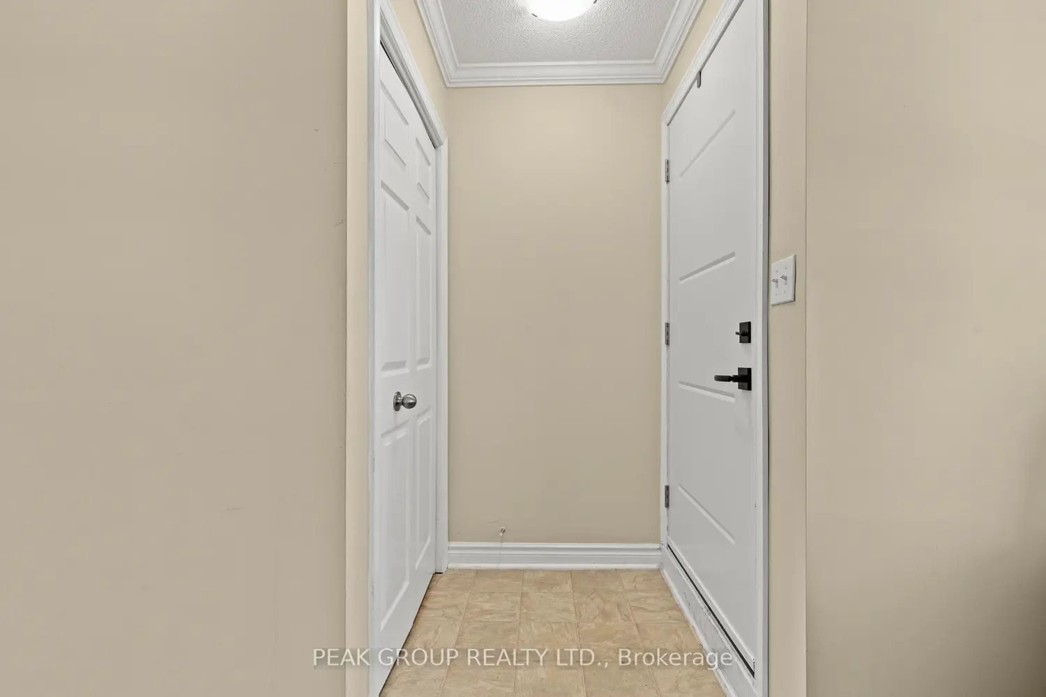 226 Vansickle Road 7 photo 2