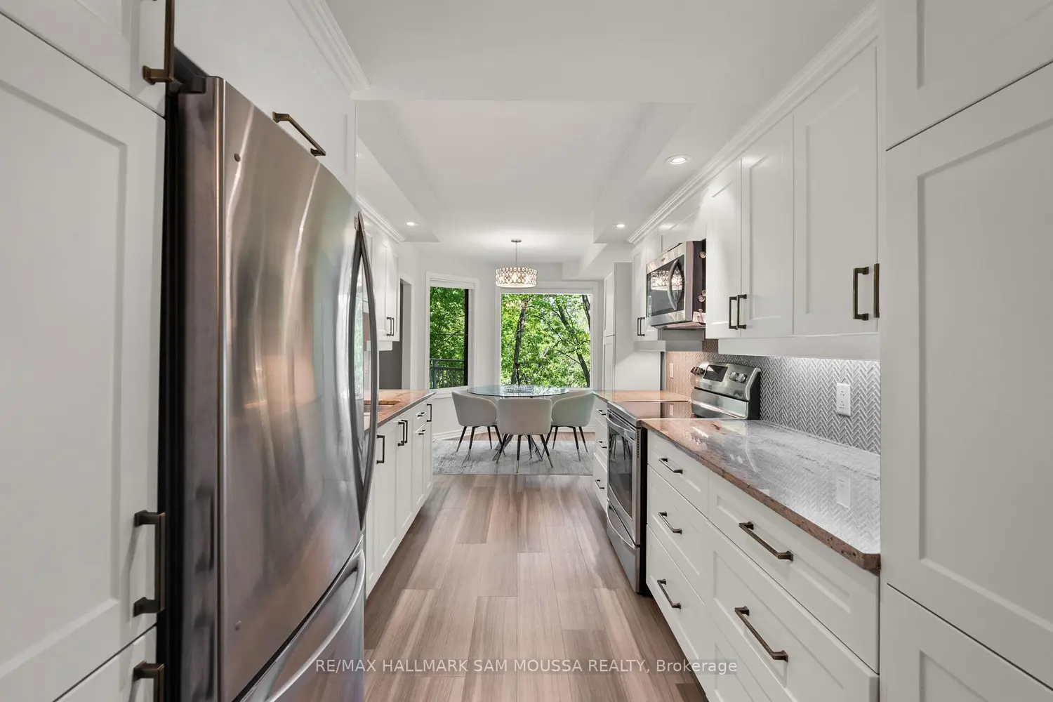 70 Robson Court 1C photo 4