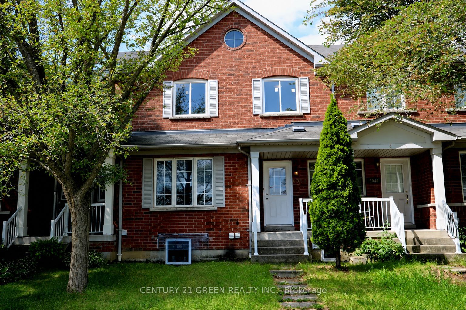 6038 Silken Laumann Way, Mississauga, ON, L5V 3A3