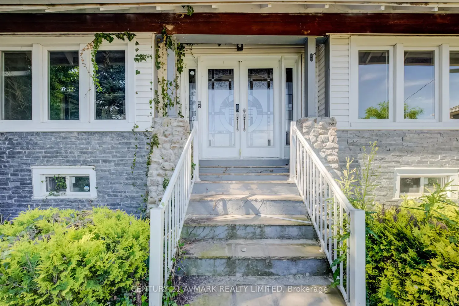 3332 King Street photo 4
