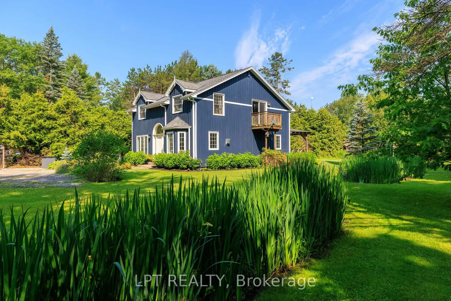 26 Vambola Avenue photo 4