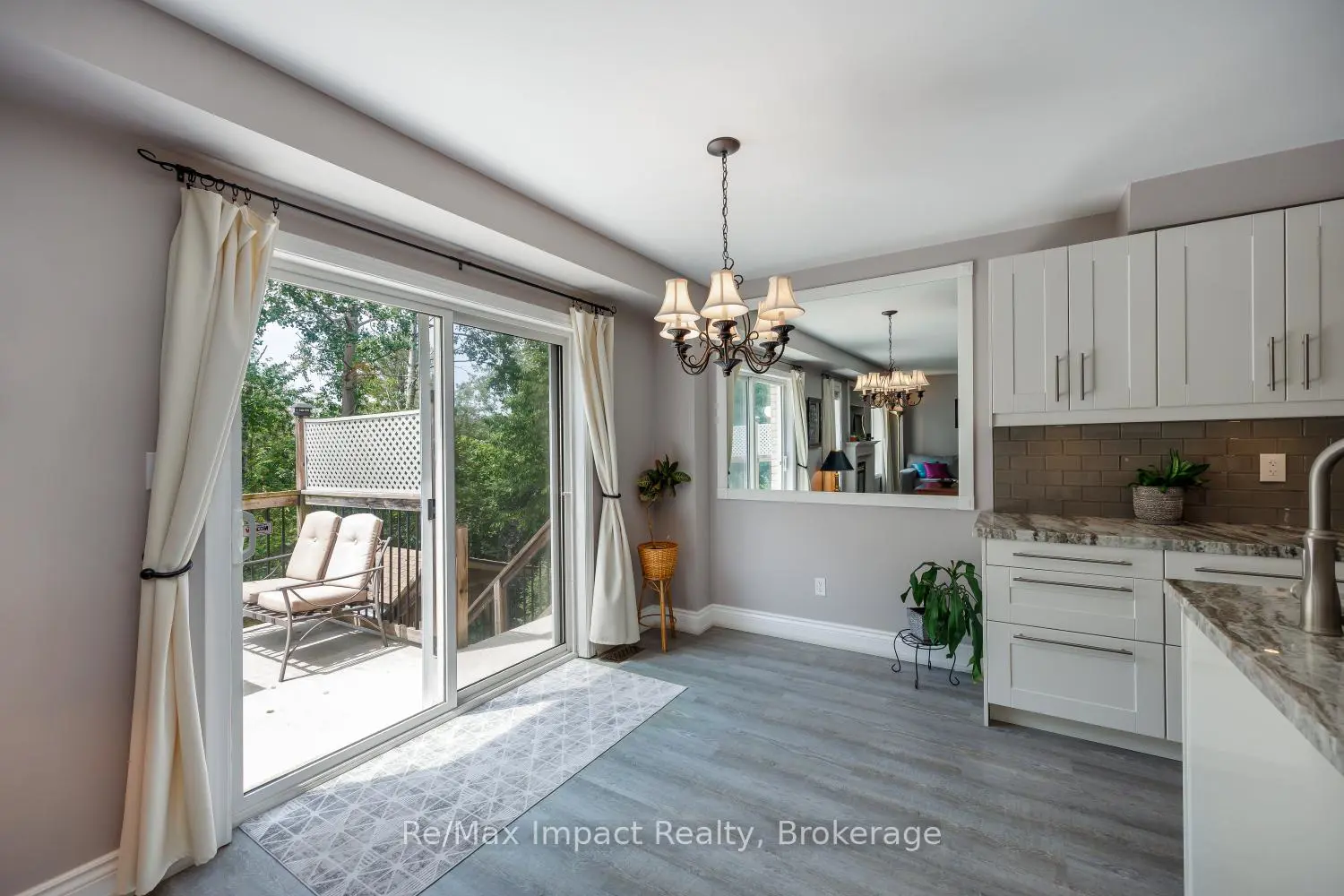 667 Brasswinds Trail photo 3