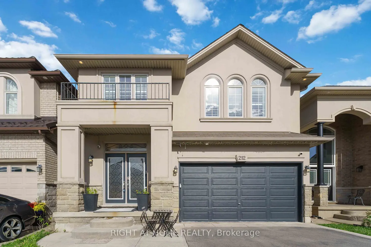 212 Chartwell Circle