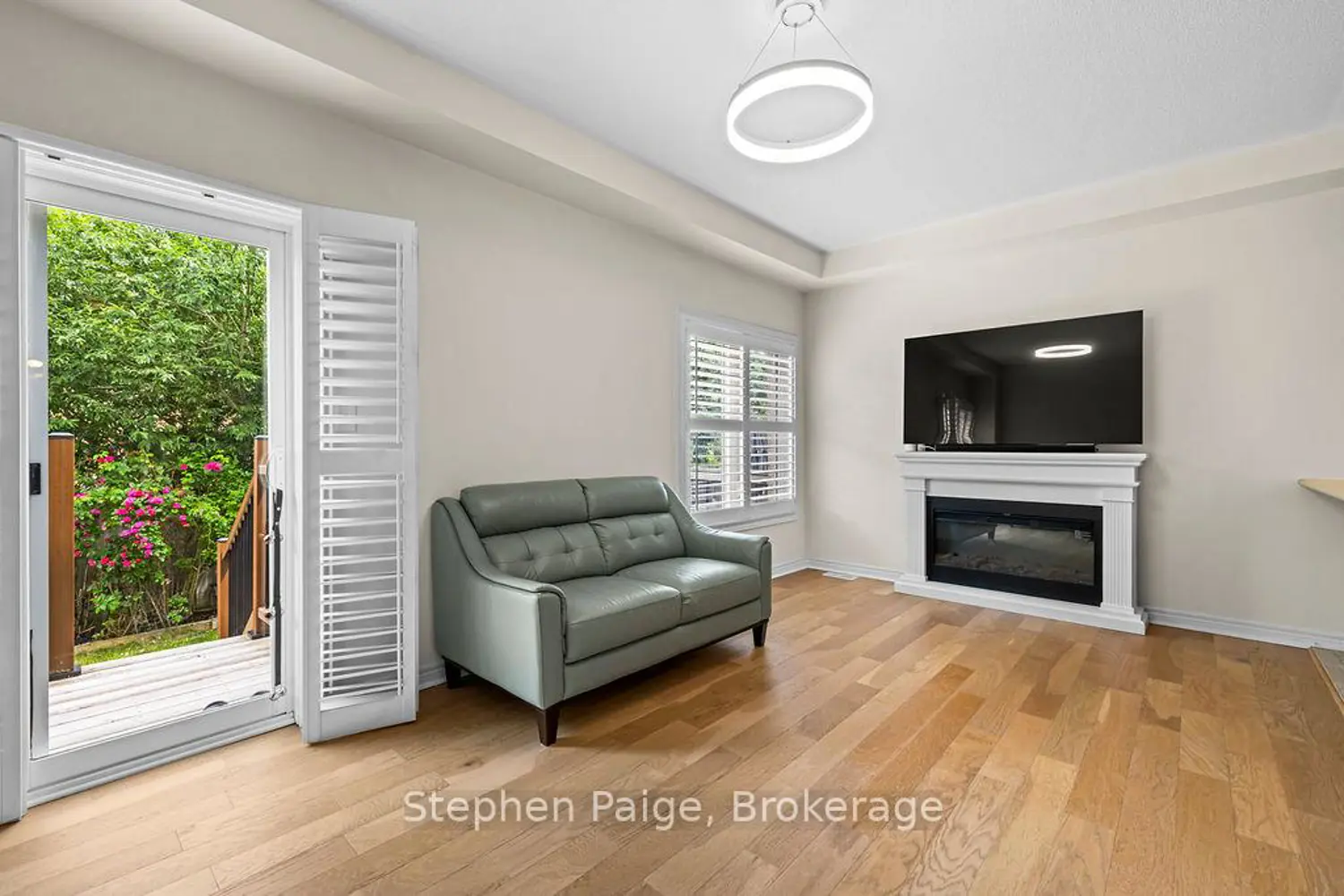 4670 Thomas Alton Boulevard photo 3