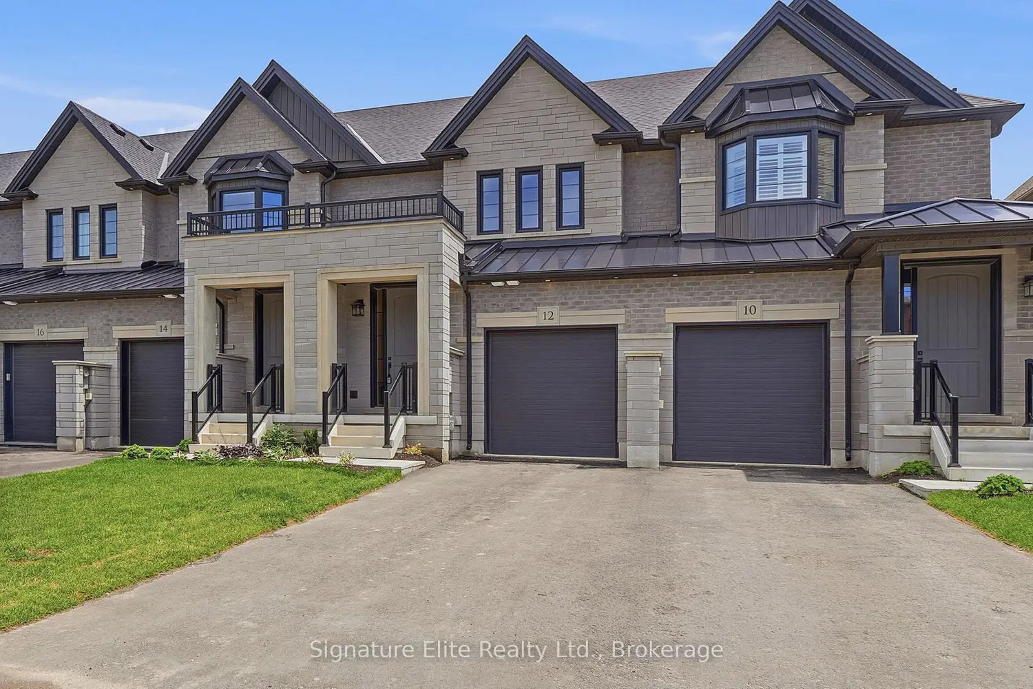 12 Kiernan Crescent photo 2