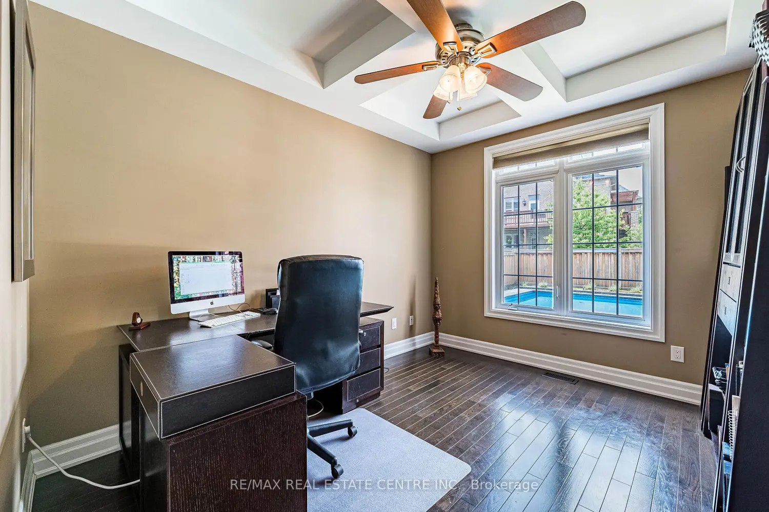 40 Cachet Court photo 5