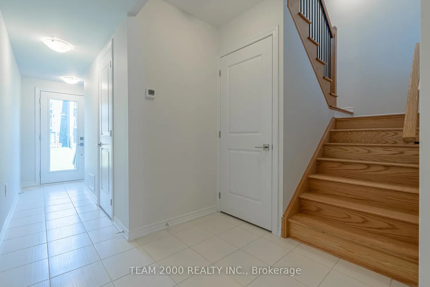 1281 National Valley Drive photo 2