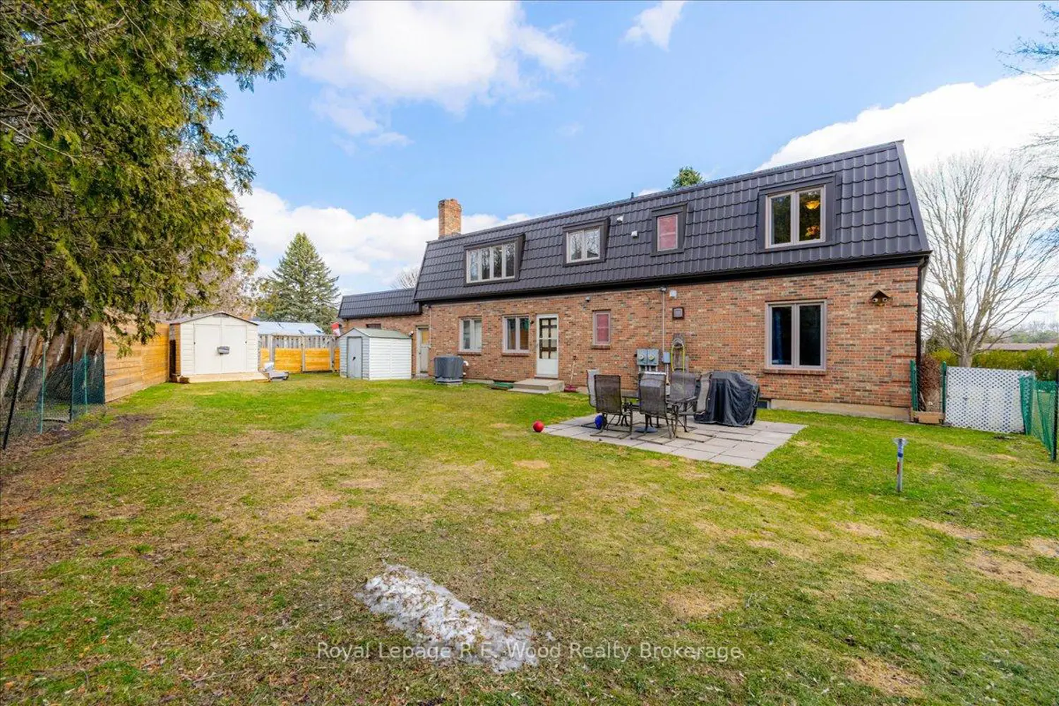 9 Woodcock Drive photo 2