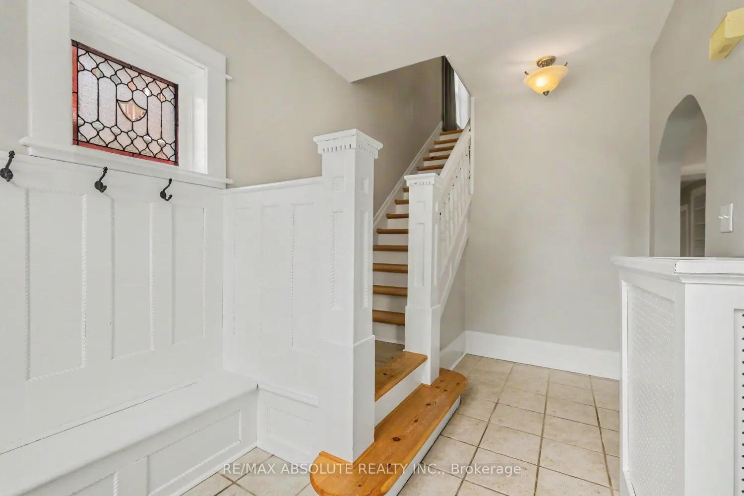 16 Glen Avenue photo 2
