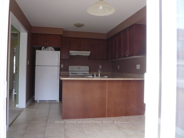 1062 Wickson Way, Milton, ON, L9T 6Y4 photo 2
