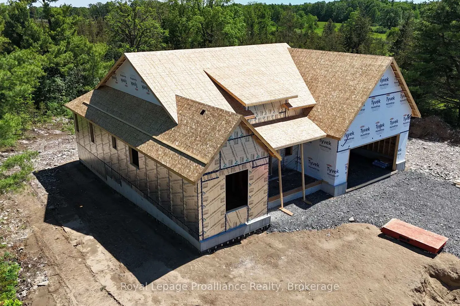 102 Dewey Road photo 2