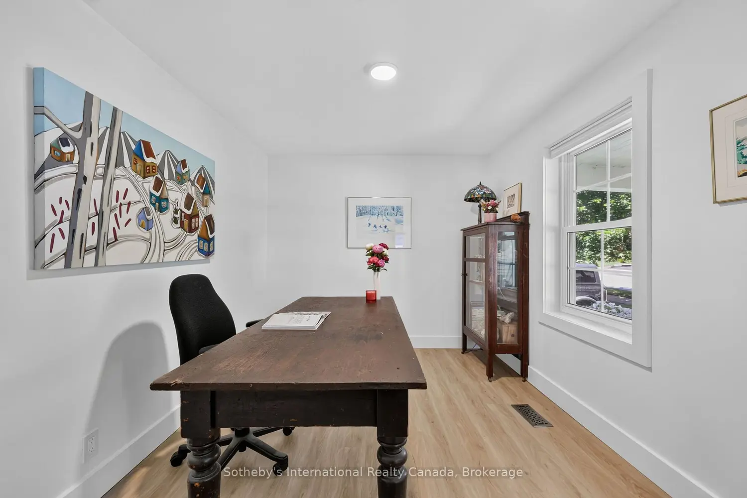 131 Bruce Street photo 2
