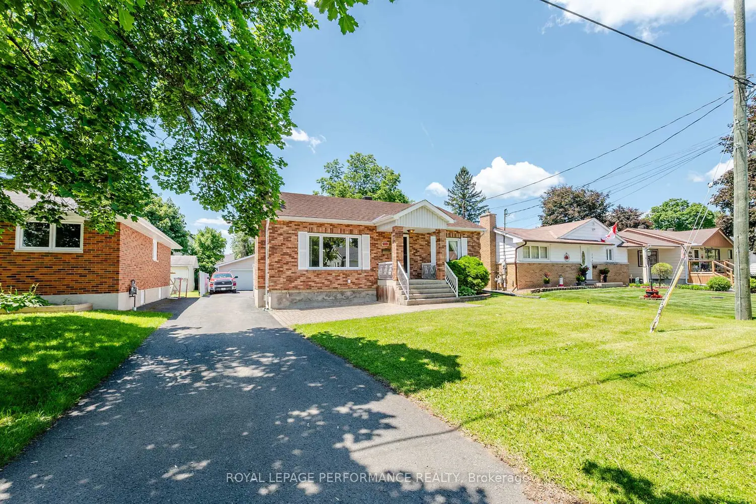 202 Susan Avenue photo 3