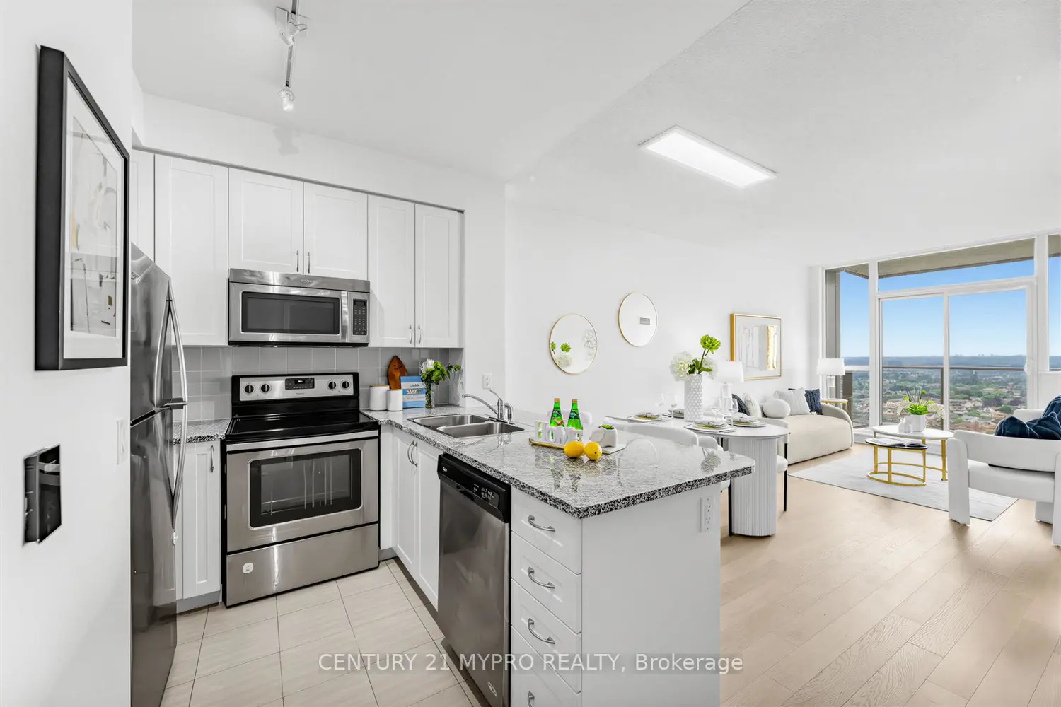 339 Rathburn Road 2507 photo 5